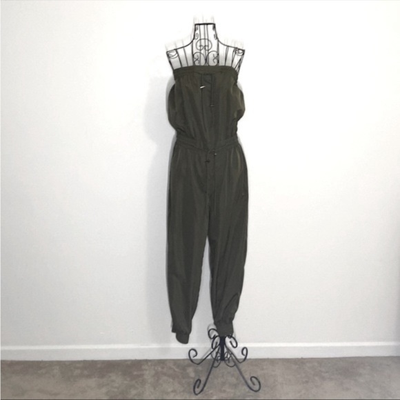 NWOT FASHION NOVA Green Aviator  Strapless Silky Cargo Jumper Romper Jumpsuit M - Picture 14 of 16